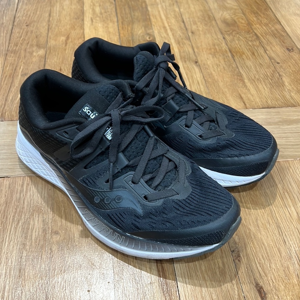 Saucony everun sneakers